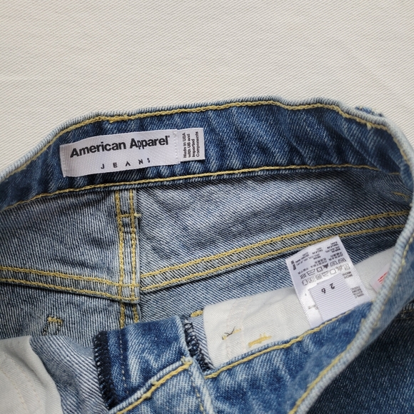 American Apparel Denim High Waist Cuff Shorts - Picture 3 of 9